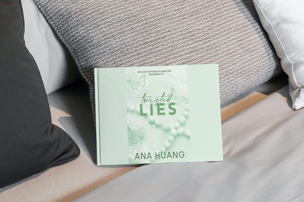 Twisted lies by Ana Huang